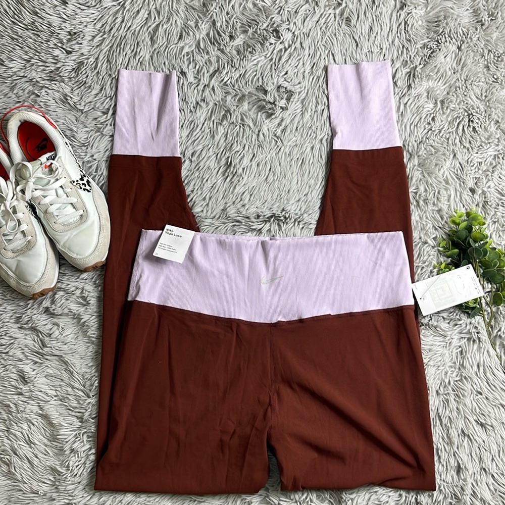 NWT Nike Yoga Dri-FIT Infinalon Luxe Leggings oxen brown doll/grey fog size xxl - Picture 6 of 7